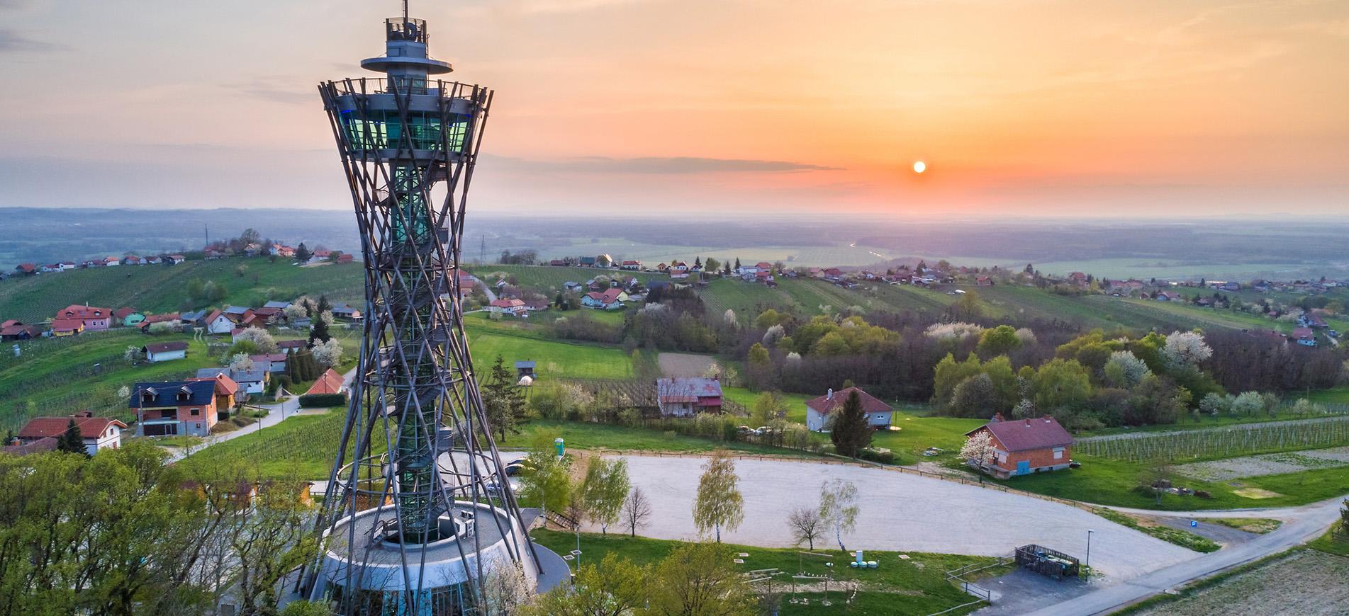 Razgledni stolp Vinarium (foto: Jošt Gantar)